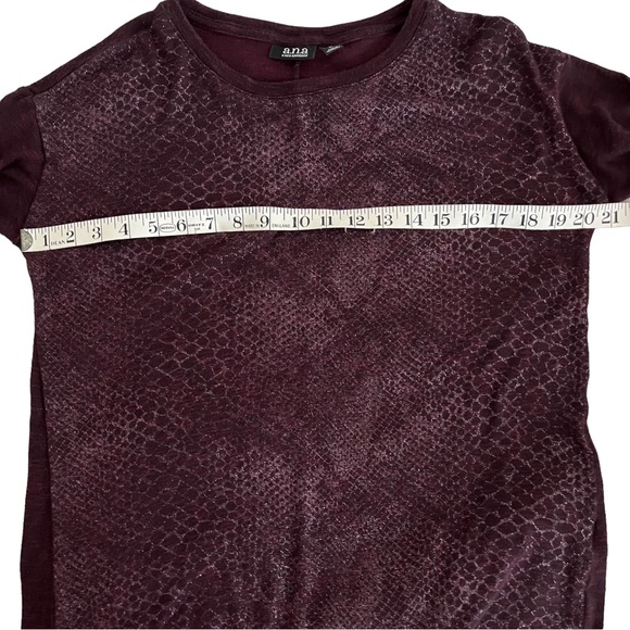 A.N.A. Long Sleeved light Sweater Plum with Silver reflective Sparkle size M - Picture 9 of 11